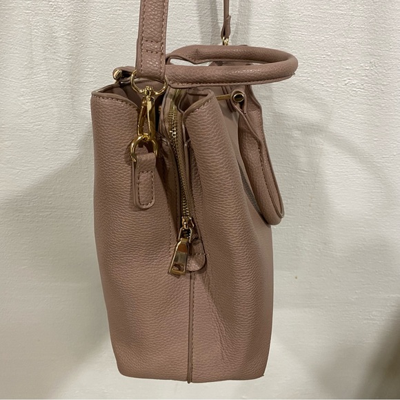 Miztique Purplish Pink Vegan Leather Convertible Crossbody / Satchel Bag - Picture 7 of 15